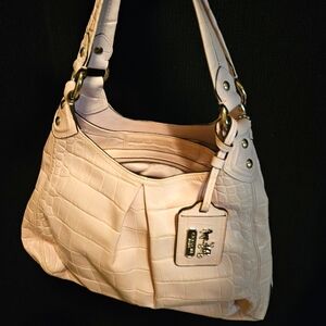 Coach Elegant Pink Handbag